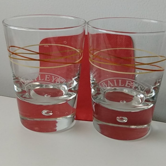 Bailey's Irish Cream Liqueur Glasses- a Pair - Picture 3 of 5
